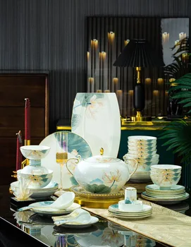 Jingdezhen porceliano indai ir lazdelės, aukštos kokybės Europos prabangos kaulų kinijos stalo įrankiai rinkinys, dubenėlį ir plokštės derinys